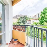Guesthost - Note Su Puccini 66 Appartement *