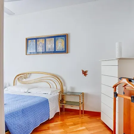 Guesthost - Note Su Puccini 66 Apartman Trieszt