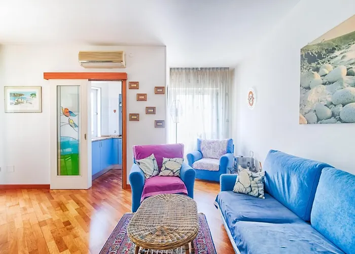 Guesthost - Note Su Puccini 66 Διαμέρισμα